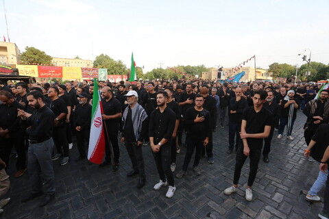 تصاویر / اجتماع عظیم یوم الحسین(ع) در اصفهان