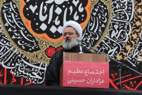 تصاویر / اجتماع عظیم یوم الحسین(ع) در اصفهان