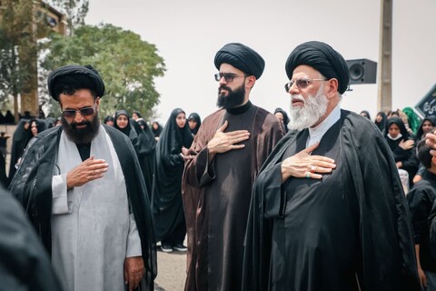 عزاداری روز عاشورا در جوار شهدای استان یزد