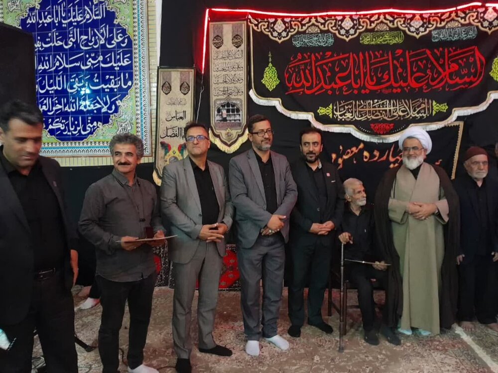 لوح آیین سنتی دوطفلان مسلم روستای ویدوجا رونمایی شد +تصاویر