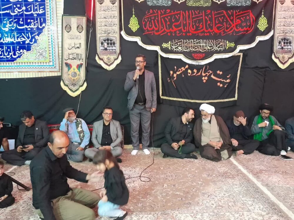 لوح آیین سنتی دوطفلان مسلم روستای ویدوجا رونمایی شد +تصاویر