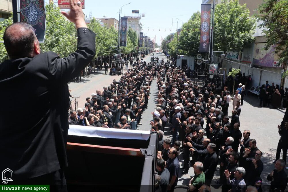 تصاویر/ برگزاری دسته عزاداری هیات رزمندگان اسلام در روز عاشورا در زنجان