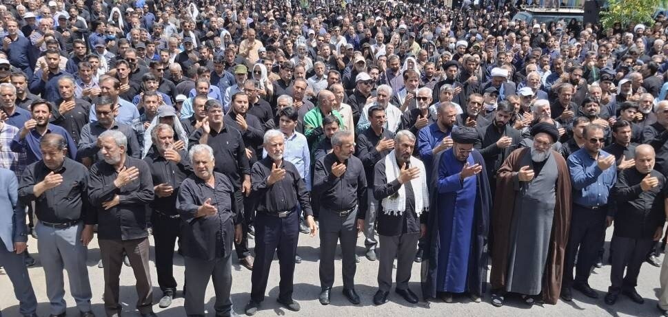 ویدیوی از مراسم سینه‌زنی ظهر عاشورا در یاسوج