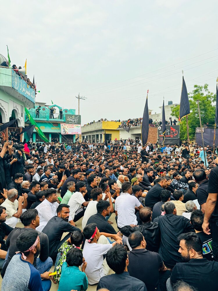 عاشورای حسینی در پهندیری سادات هند؛ نماد  همدلی مذاهب و طنین لبیک یا حسین (ع)
