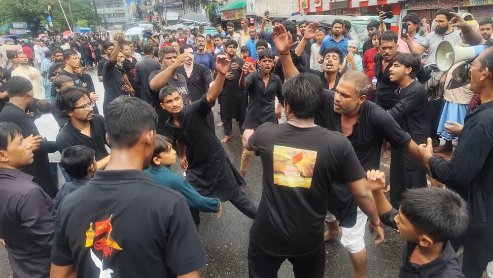 حضور گسترده شیعیان بنگلادش در عزاداری سید و سالار شهیدان