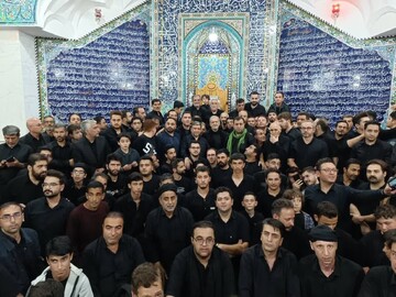 تصاویر/ حضور رئیس جمهور در آیین شام غریبان مسجد اوچدکان اردبیل