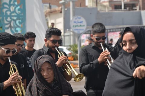 تصاویر/ عاشورای حسینی در شهر شهیدپرور اختیارآباد