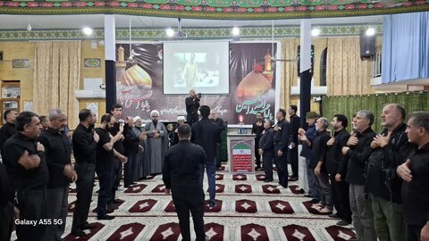 تصاویر/مراسم عزاداری شب شام غریبان مسجد جامع شهر بدره