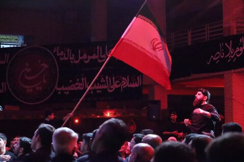 تصاویر/ مراسم عزاداری شام غریبان در مصلای امام خمینی (ره) ارومیه