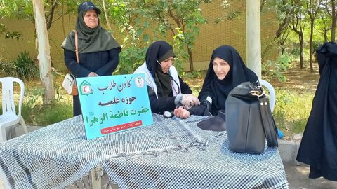 تصاویر/ایستگاه صلواتی به نیابت از شهدای اقتدار ملی در ساوه