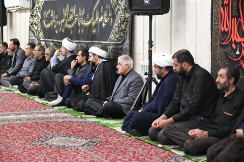 تصاویر|عزای حسینی در دفتر نمایندگی ولی فقیه در استان اصفهان