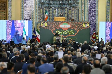 راه پیروزی بر دشمنان، پیروی از مسیر ولایت است