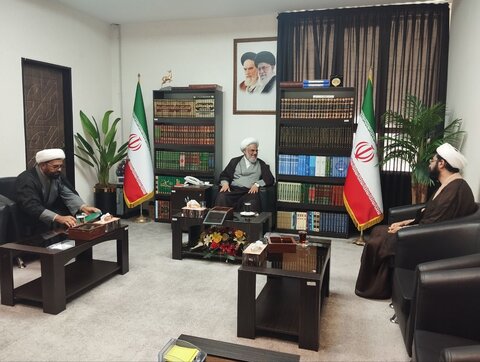 تصاویر/ دیدار طلاب و روحانیون با نماینده ولی‌فقیه در هرمزگان