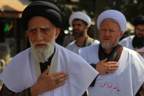 دسته عزاداری روحانیون کفن پوش همدان