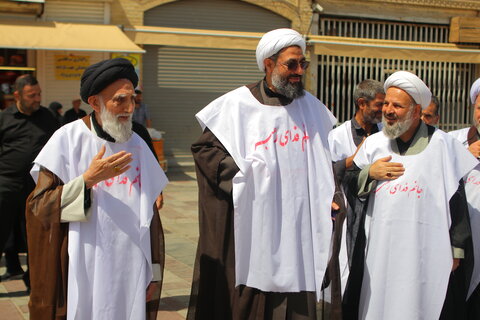 دسته عزاداری روحانیون کفن پوش همدان