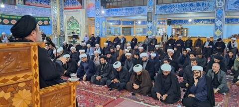 تصاویر/ عزاداری روحانیون و طلاب حوزه علمیه اردبیل