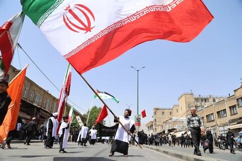 دسته‌های عزاداری در سطح شهر همدان در سوم عاشورا