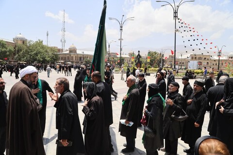 دسته‌های عزاداری در سطح شهر همدان در سوم عاشورا