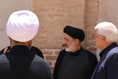 تصاویر| بازدید مشاور رئیس‌جمهور از بنای تاریخی مدرسه علمیه علیا و مدرسه علمیه حبیبیه فردوس