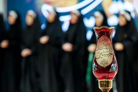 تصاویر / تجمع بزرگ رهروان زینبی (س)در قم