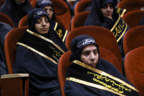 تصاویر / تجمع بزرگ رهروان زینبی (س)در قم