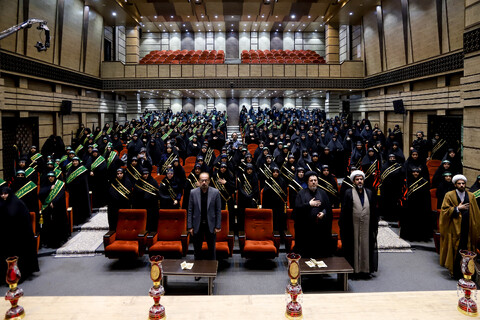 تصاویر / تجمع بزرگ رهروان زینبی (س)در قم