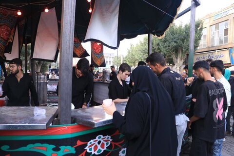 تصاویر/برگزاری اجتماع زینبیون در اراک