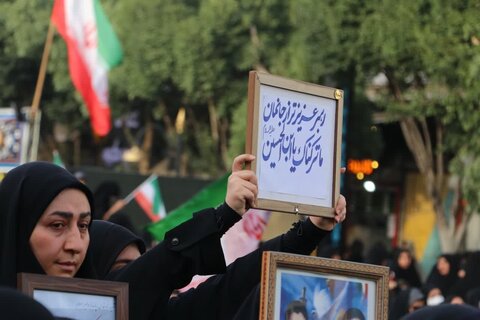 تصاویر/برگزاری اجتماع زینبیون در اراک