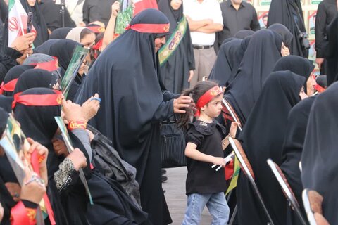 تصاویر/برگزاری اجتماع زینبیون در اراک