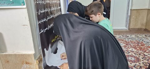 تصاویر/برگزاری اجتماع زینبیون در مدرسه علمیه کوثر زرندیه