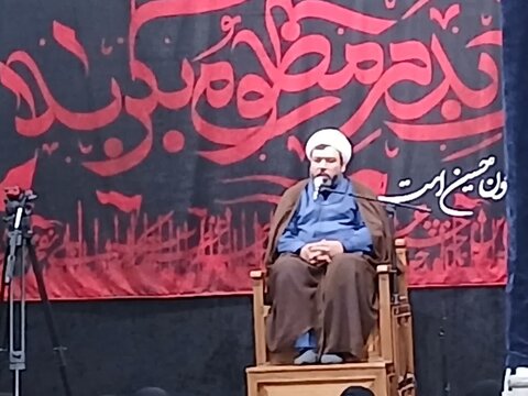 تصاویری از حضور کادر و طلاب موسسه آموزش عالی ریحانة الرسول ساوه در اجتماع بزرگ زینبی