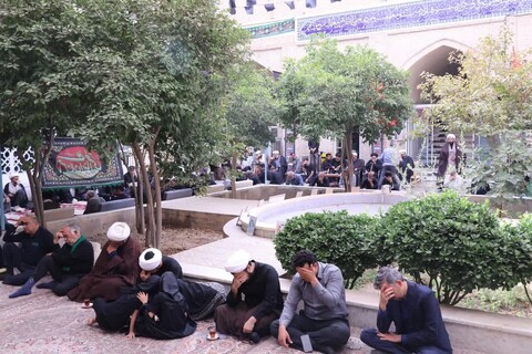 مراسم عزاداری اباعبدالله الحسین علیه السلام در روز دوازدهم محرم در مدرسه علمیه شفیعیه