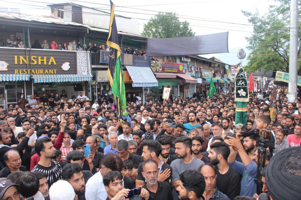 رئیس انجمن شرعی شیعیان جامو و کشمیر: مقاومت در اسارت؛ نقش کلیدی اهل بیت(ع) در ماندگاری عاشورا است