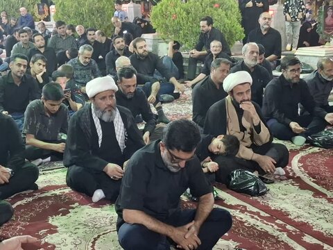 تصاویر/ مراسم عزاداری دهه دوم محرم الحرام هیئت رزمندگان اسلام کاشان