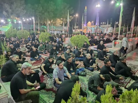 تصاویر/ مراسم عزاداری دهه دوم محرم الحرام هیئت رزمندگان اسلام کاشان