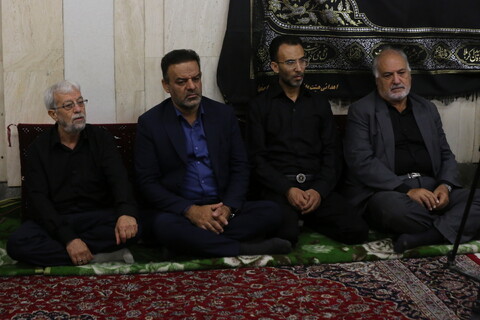 تصاویر / مراسم عزاداری دهه دوم محرم در دفتر امام جمعه اصفهان