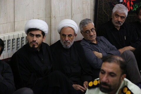 تصاویر / مراسم عزاداری دهه دوم محرم در دفتر امام جمعه اصفهان