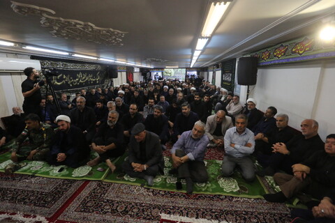 تصاویر / مراسم عزاداری دهه دوم محرم در دفتر امام جمعه اصفهان