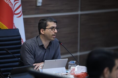 تصاویر / جلسه بررسی فقهی، حقوقی و قانونی فتاوای اخیر مراجع عظام تقلید