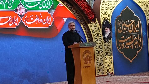 بانوان مشهدی با الگوگیری از حضرت زینب(س) بیعتی دوباره با ولایت بستند+عکس