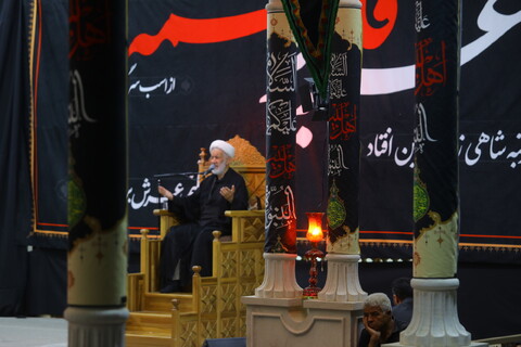 تصاویر / مراسم عزاداری دهه دوم ماه محرم در بیت مرحوم آیت الله العظمی بروجردی