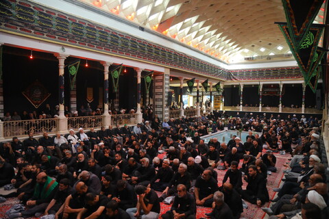 تصاویر / مراسم عزاداری دهه دوم ماه محرم در بیت مرحوم آیت الله العظمی بروجردی