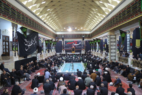 تصاویر / مراسم عزاداری دهه دوم ماه محرم در بیت مرحوم آیت الله العظمی بروجردی