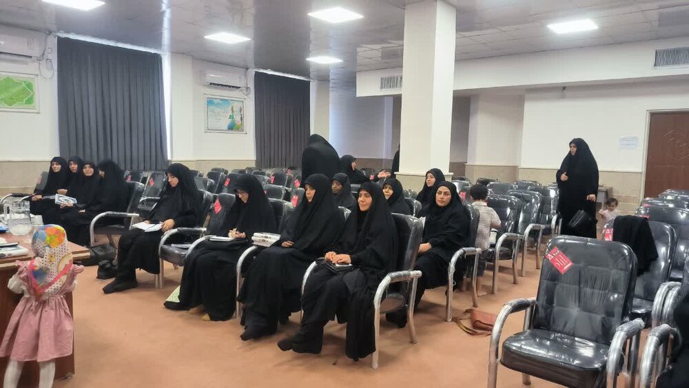 تصاویر/ فعالیت های تبلیغی مدرسه علمیه نرجسیه سیرجان