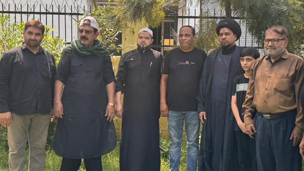 अलीगढ़: इमाम हुसैन (अ) की याद में वृक्षारोपण, मानवता और शांति का संदेश