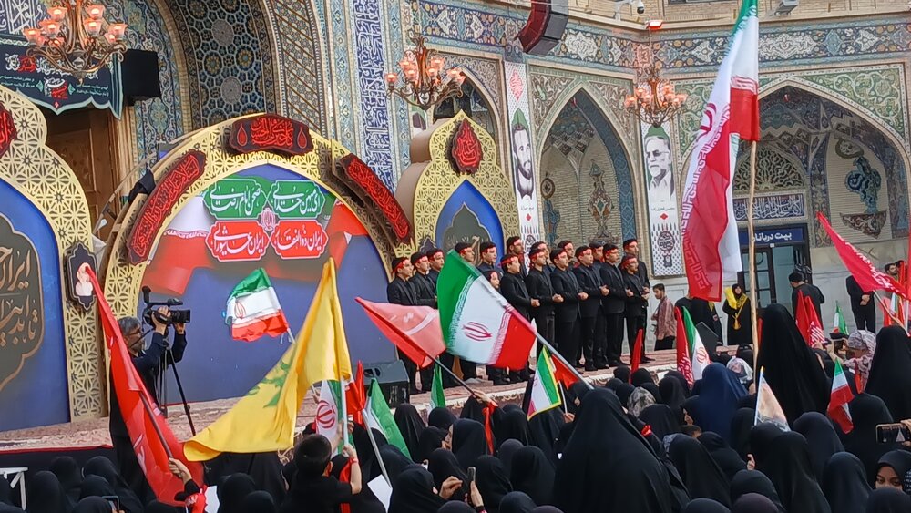 تصاویر/ اجتماع حماسی بانوان مشهدالرضا(ع) یک ایران زینب