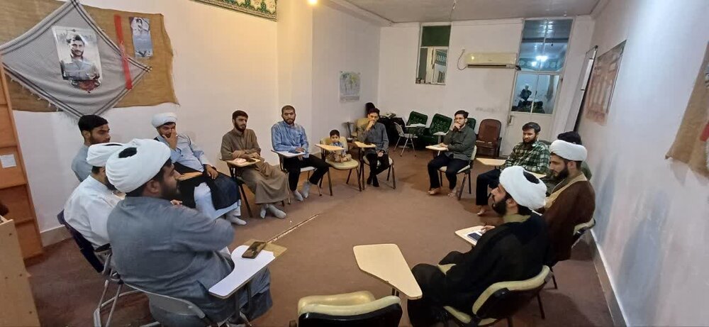 آغاز فعالیت قرارگاه جهادی تبیینی شهید ایمان قایدی در دشتی