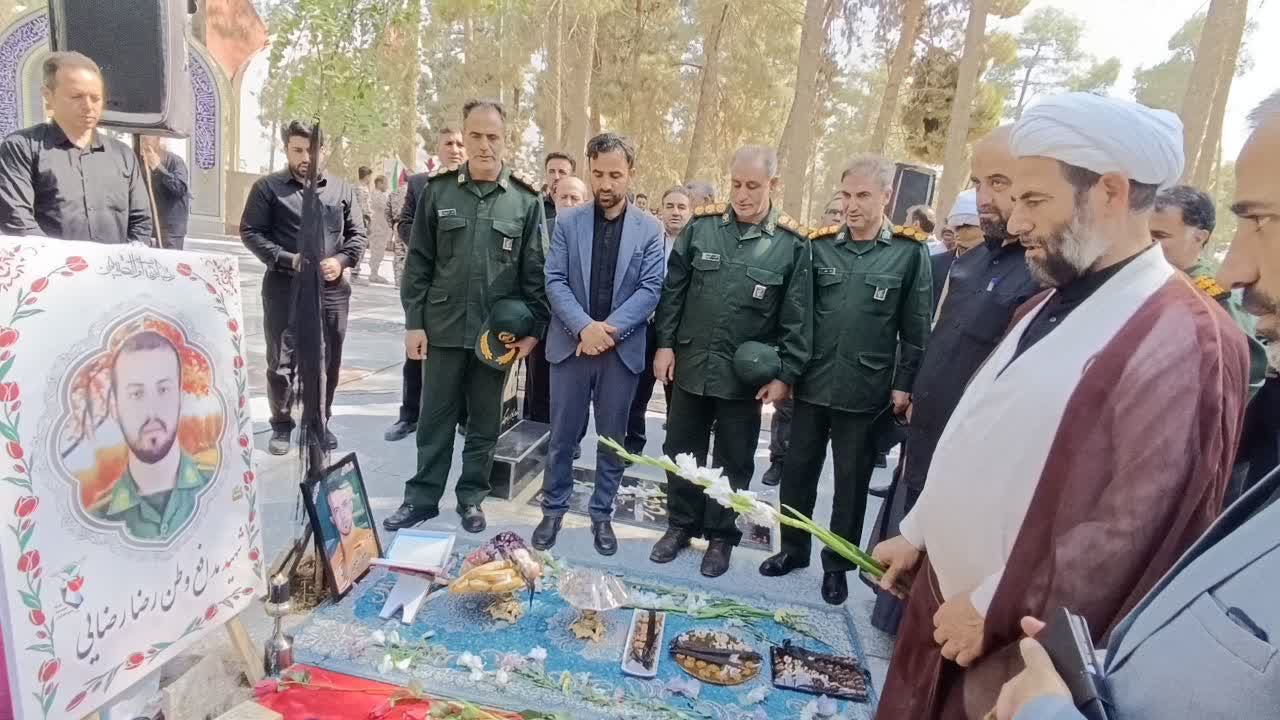 تصاویر/ محفل قرآنی به سوی فتح در کوهدشت