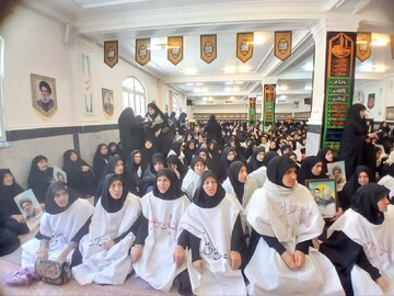 بانوان ملایری عهد دوباره با ولایت بستند+تصاویر