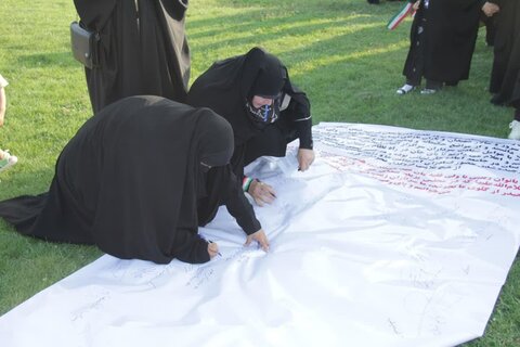 تصاویر/ تجمع بزرگ زینبیون در شهرستان نقده